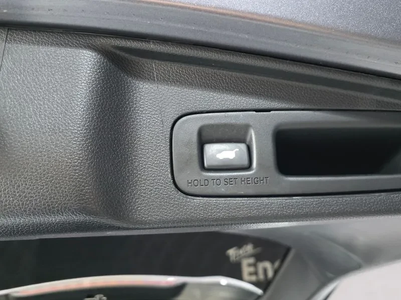 Honda Cr-v 2.0 Hybrid Touring 4Wd, снимка 16 - Автомобили и джипове - 55927816