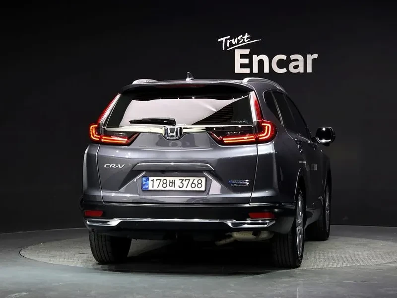 Honda Cr-v 2.0 Hybrid Touring 4Wd, снимка 4 - Автомобили и джипове - 55927816