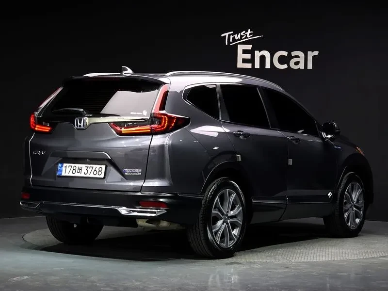 Honda Cr-v 2.0 Hybrid Touring 4Wd, снимка 2 - Автомобили и джипове - 55927816