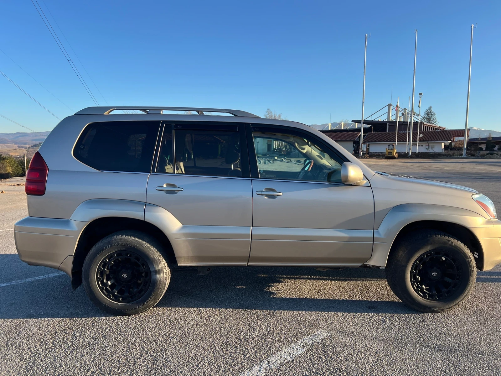 Lexus GX 470  - изображение 2