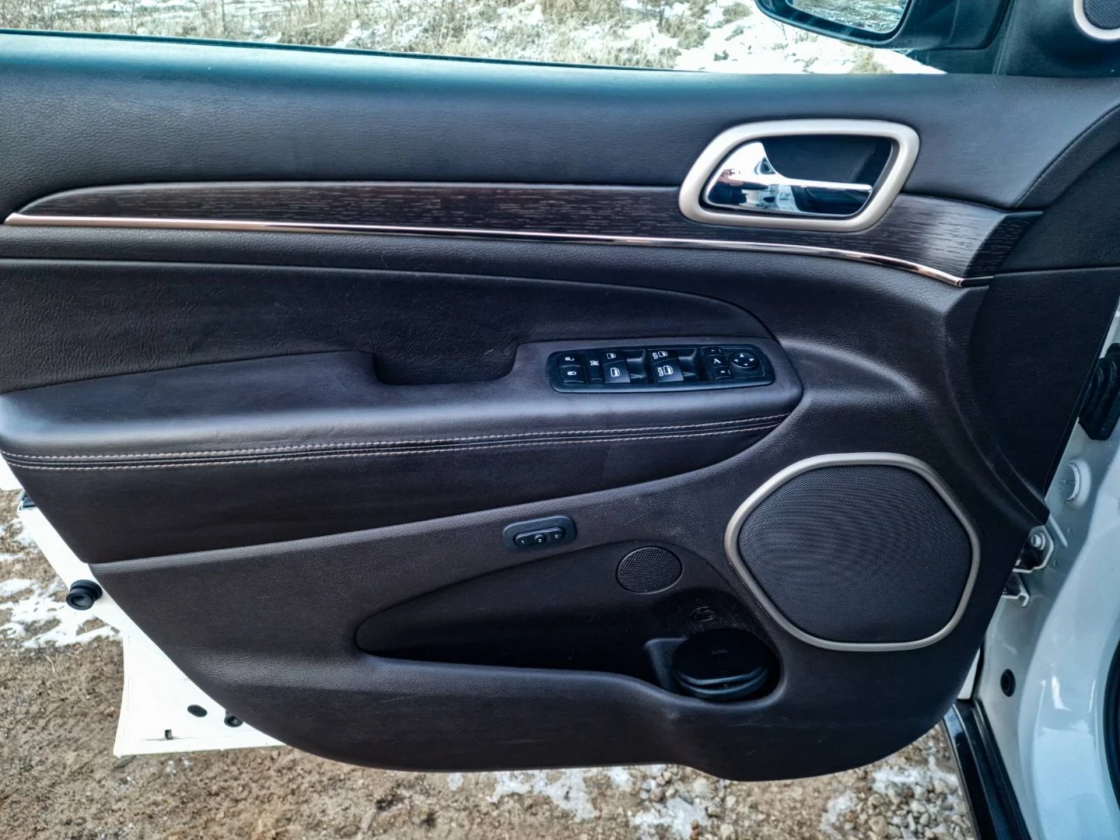 Jeep Grand cherokee SUMMIT  - изображение 9