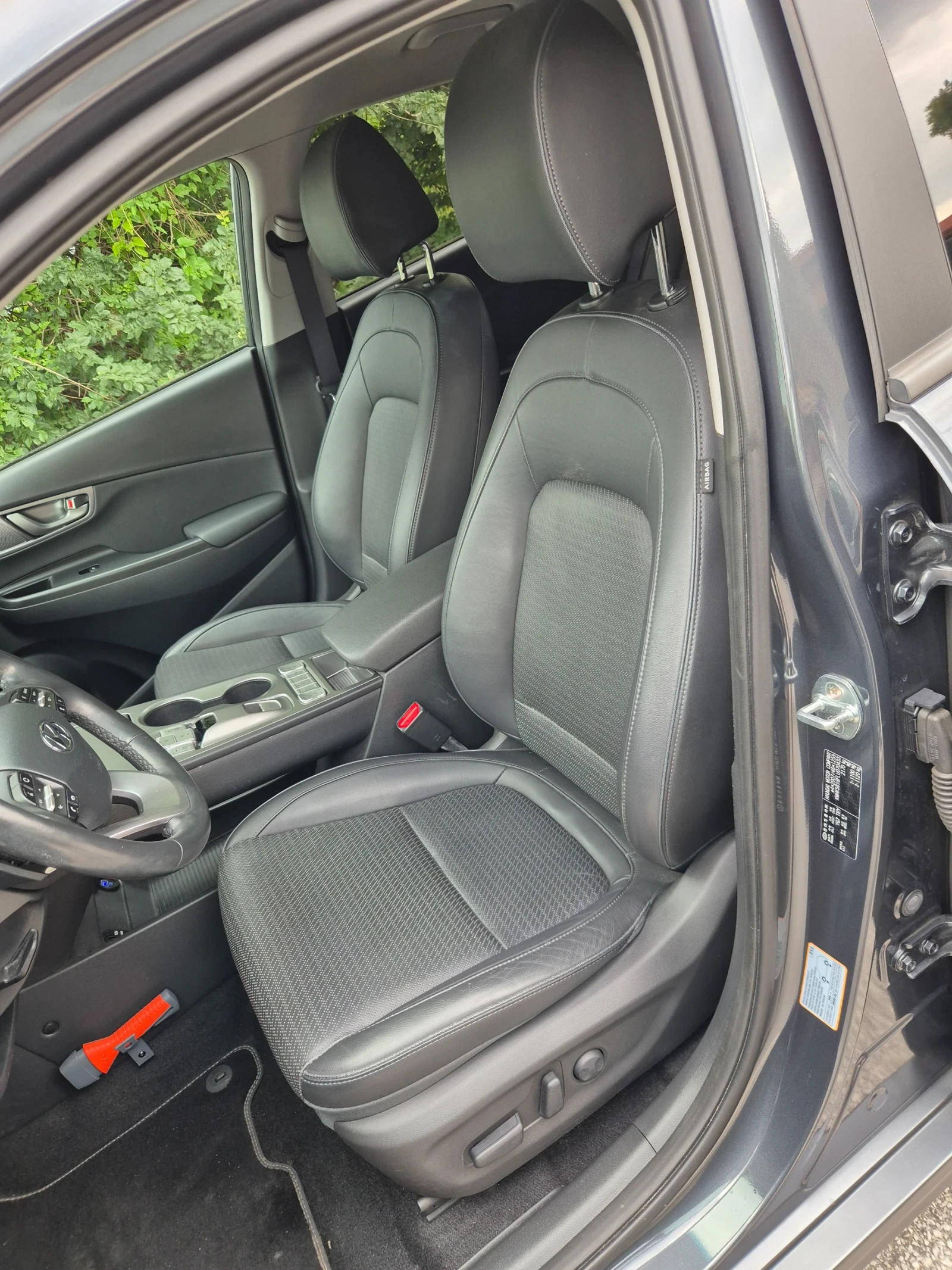 Hyundai Kona 64 kWh/ Premium/204кс/20г. - изображение 7