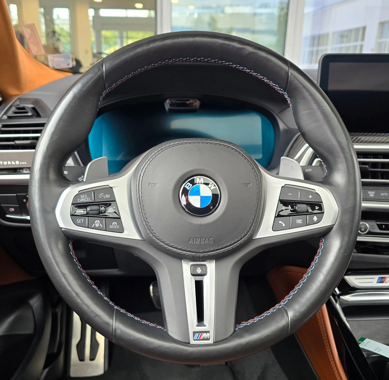 BMW X4 M40i xDrive Individual Facelift - изображение 9
