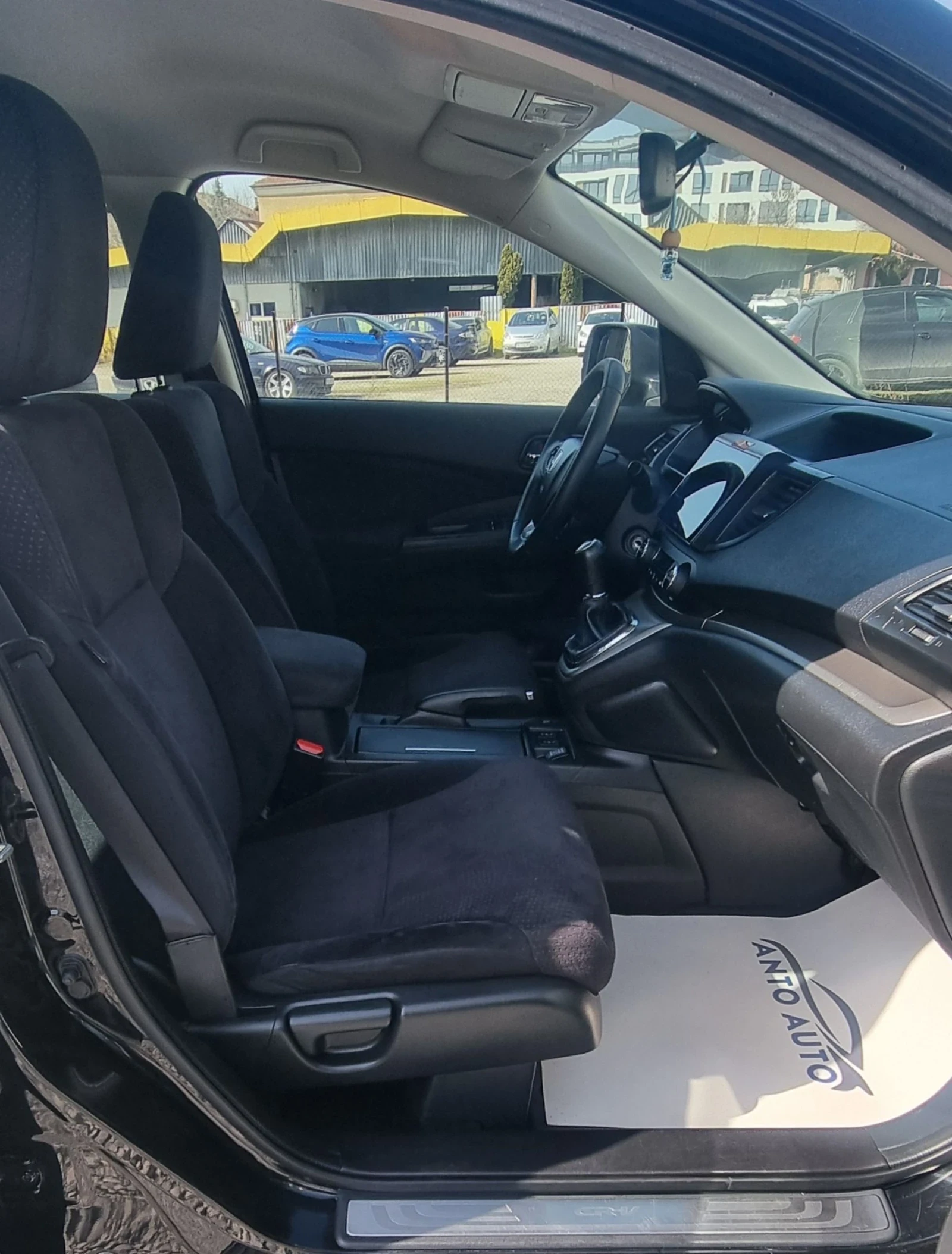 Honda Cr-v 2.0 i-VTEC 100% Натурален вид!, снимка 10 - Автомобили и джипове - 53708225