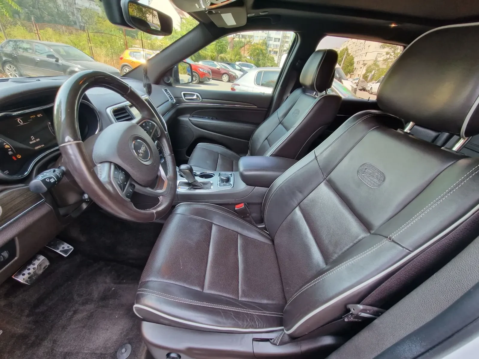 Jeep Grand cherokee З.6 OVERLAND, , 108x.km, снимка 10 - Автомобили и джипове - 55745980