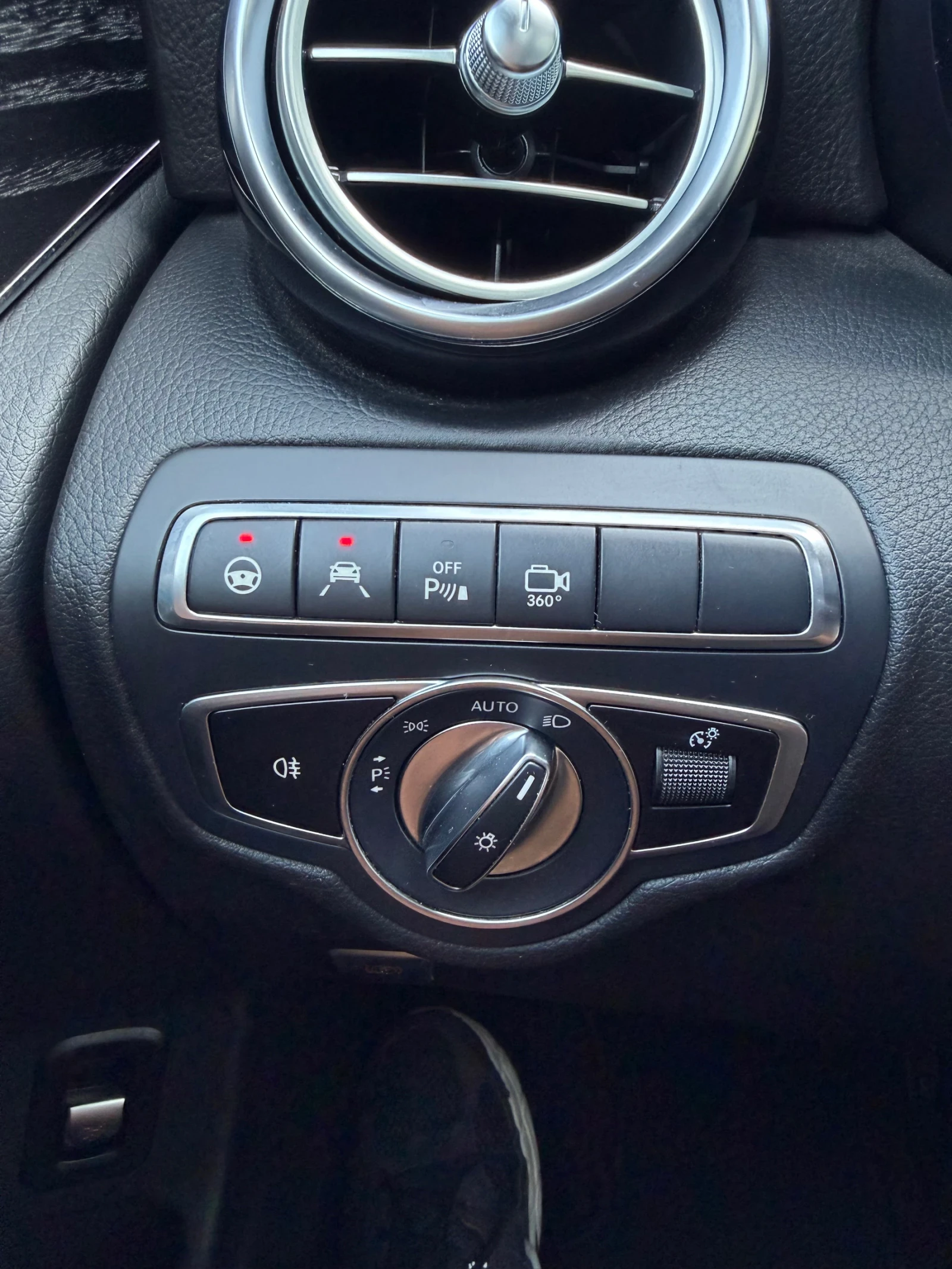 Mercedes-Benz GLC 250 2.5 Бензин , снимка 13 - Автомобили и джипове - 55847125
