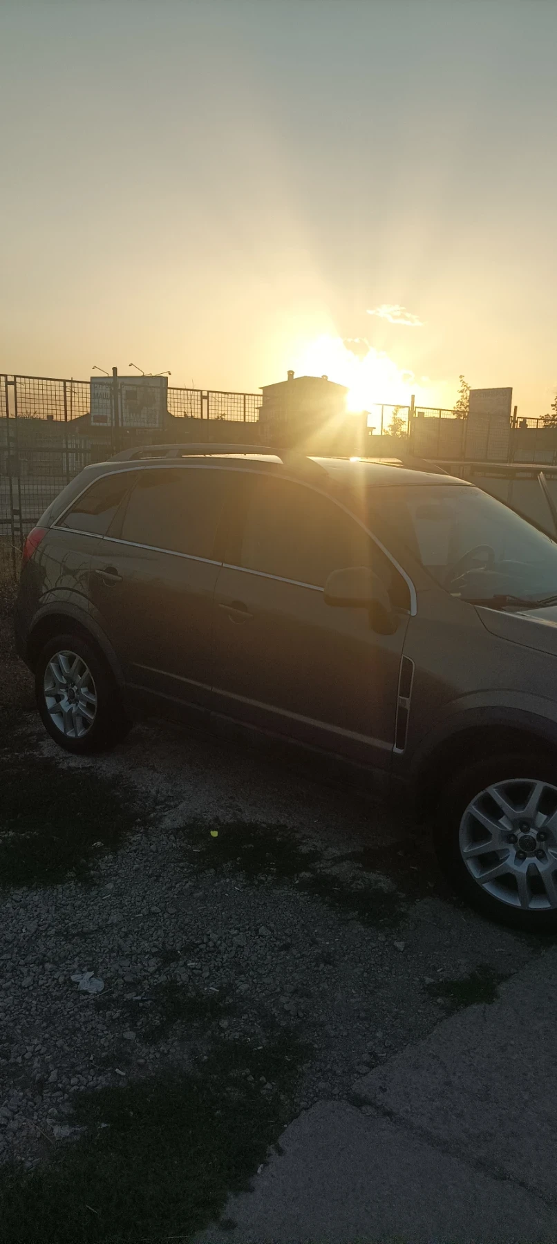Opel Antara, снимка 3 - Автомобили и джипове - 56043619
