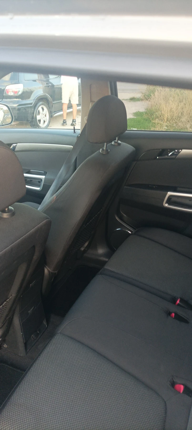 Opel Antara, снимка 8 - Автомобили и джипове - 56043619