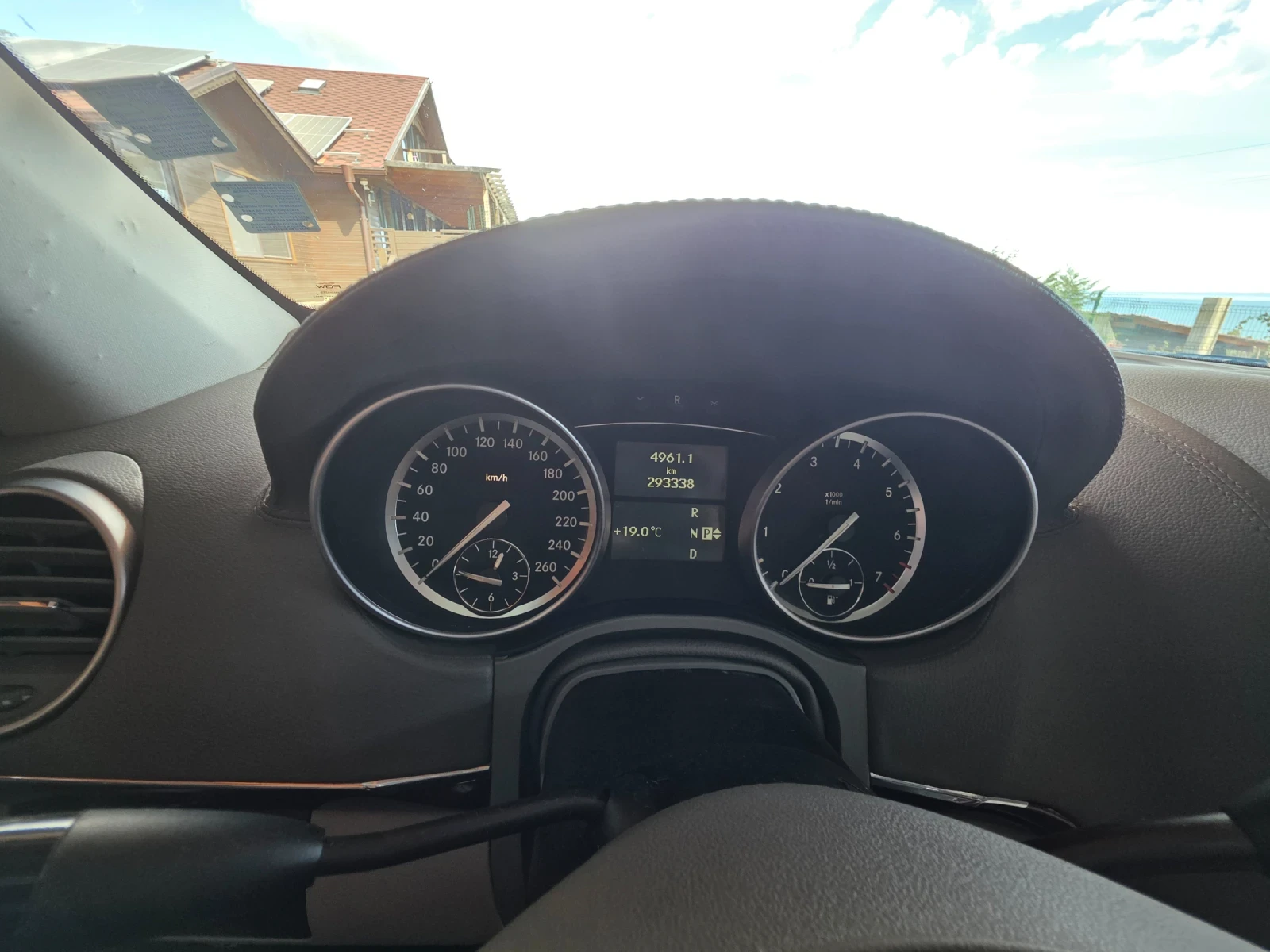 Mercedes-Benz GL 550, снимка 2 - Автомобили и джипове - 56210200