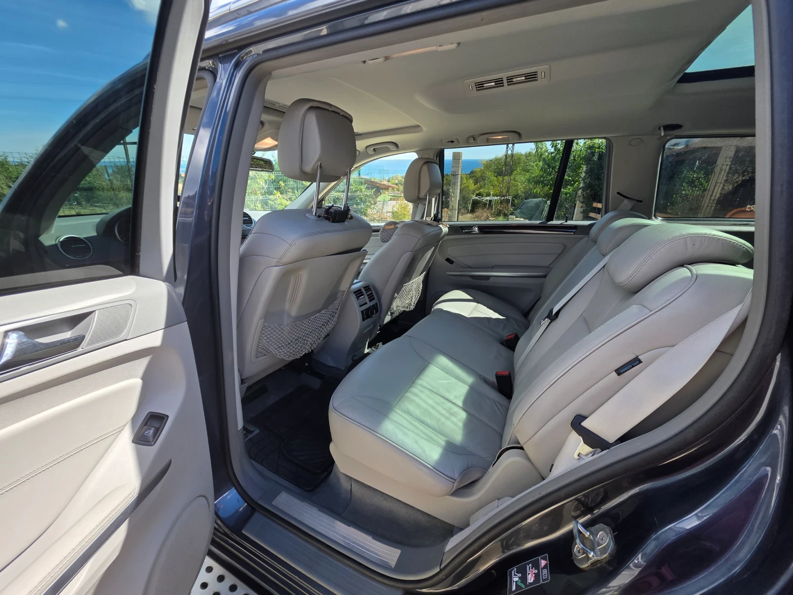 Mercedes-Benz GL 550, снимка 10 - Автомобили и джипове - 56210200
