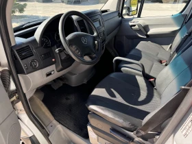 Mercedes-Benz Sprinter 513CDI Хладилен до 3.5т. 4.30м. Падащ борд Клима , снимка 10