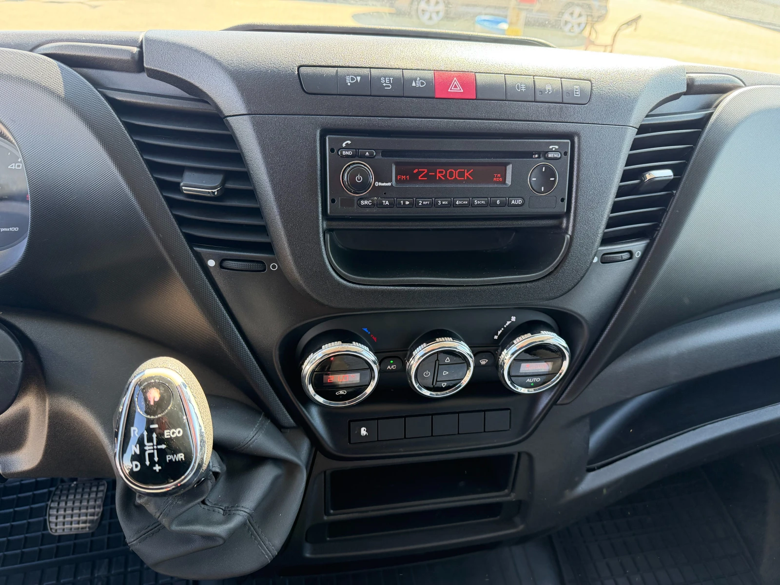 Iveco Daily 35s16 MAXI AVTOMAT EURO 6, снимка 14 - Бусове и автобуси - 54139855