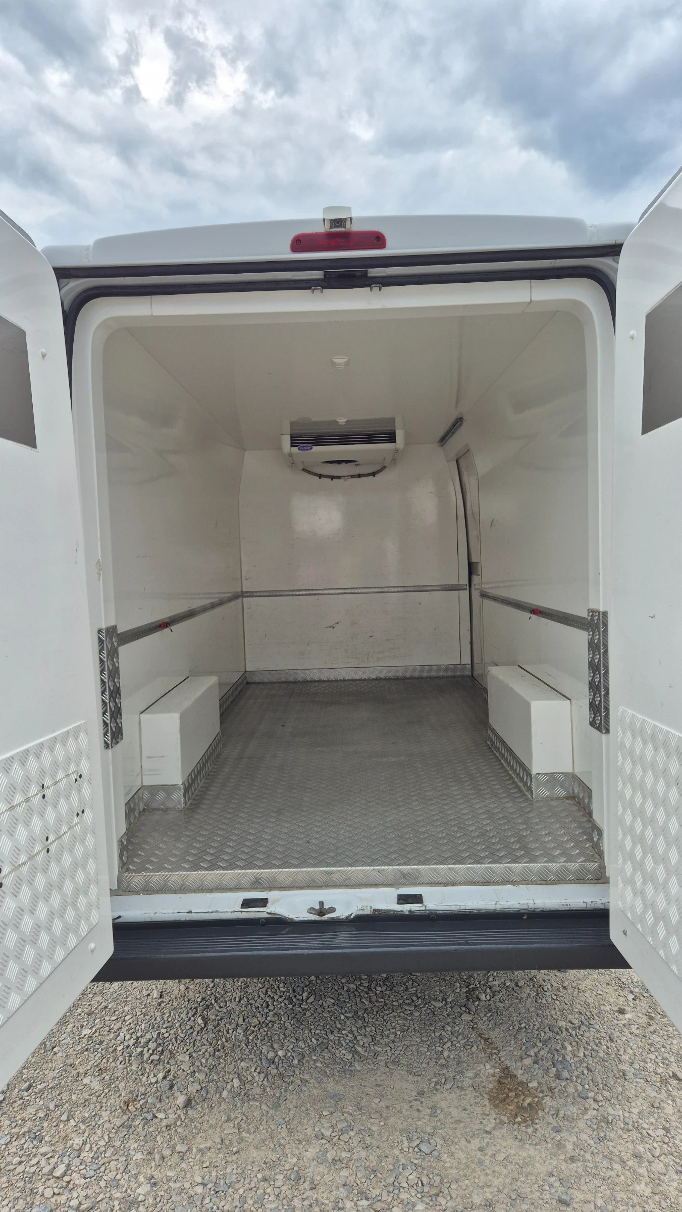 Fiat Ducato 2.3jtd* ХЛАДИЛЕН* МАКСИ* КЛИМАТИК* , снимка 7 - Бусове и автобуси - 55250920