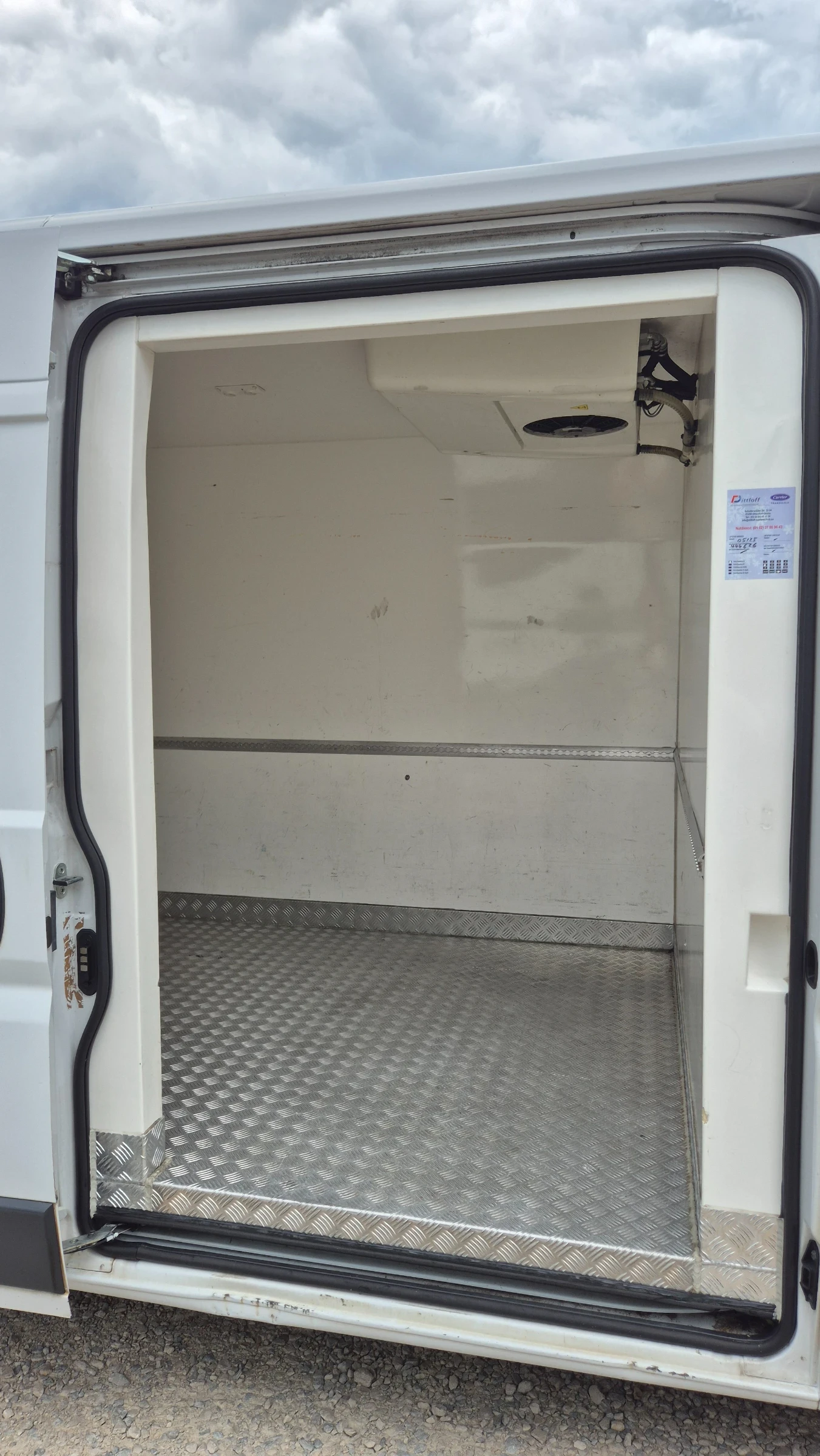 Fiat Ducato 2.3jtd* ХЛАДИЛЕН* МАКСИ* КЛИМАТИК* , снимка 8 - Бусове и автобуси - 55250920