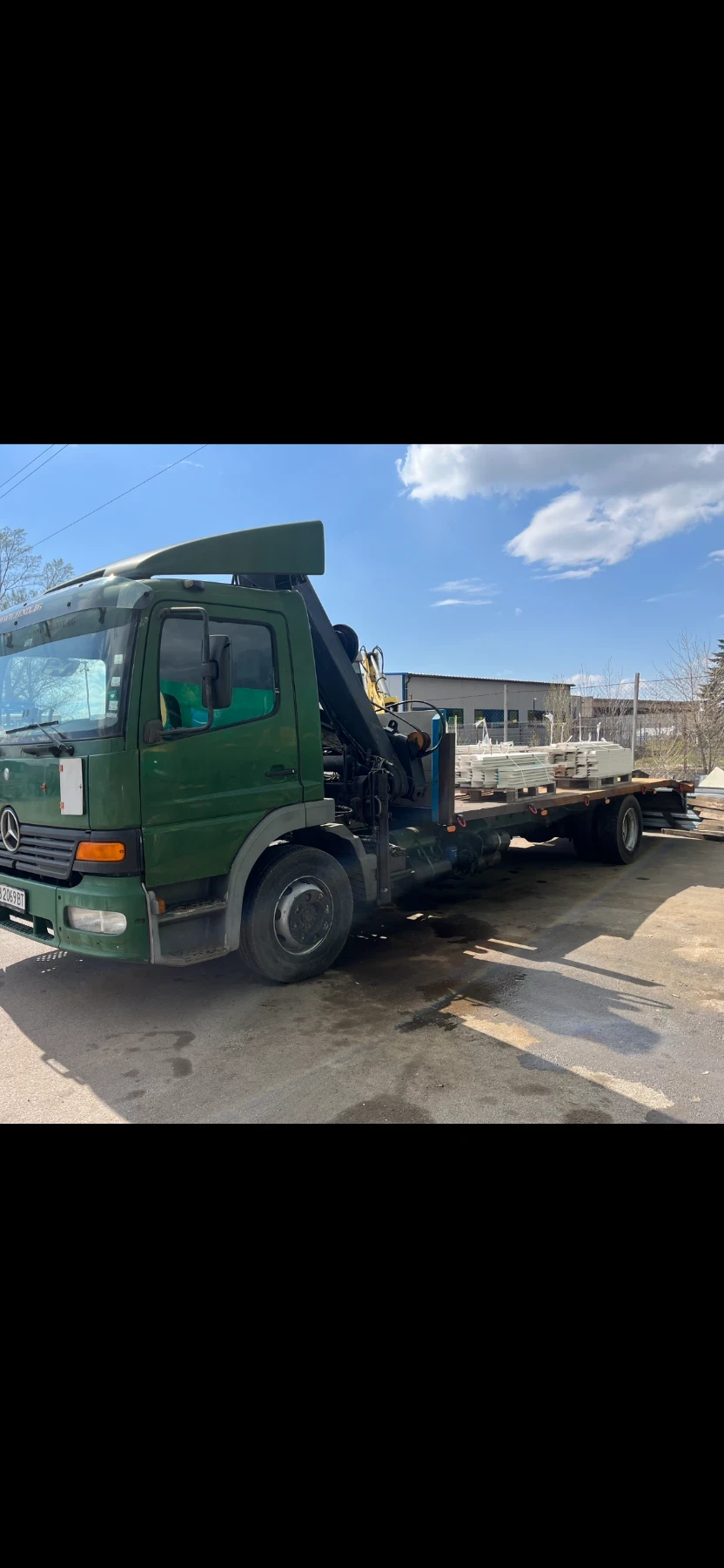 Mercedes-Benz Atego Кран