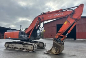 Багер Hitachi 350LC, снимка 2