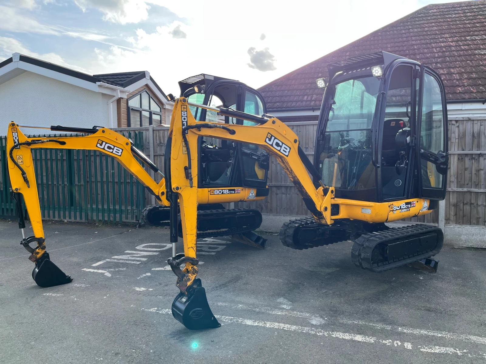 Багер JCB 8018 CTS - изображение 2
