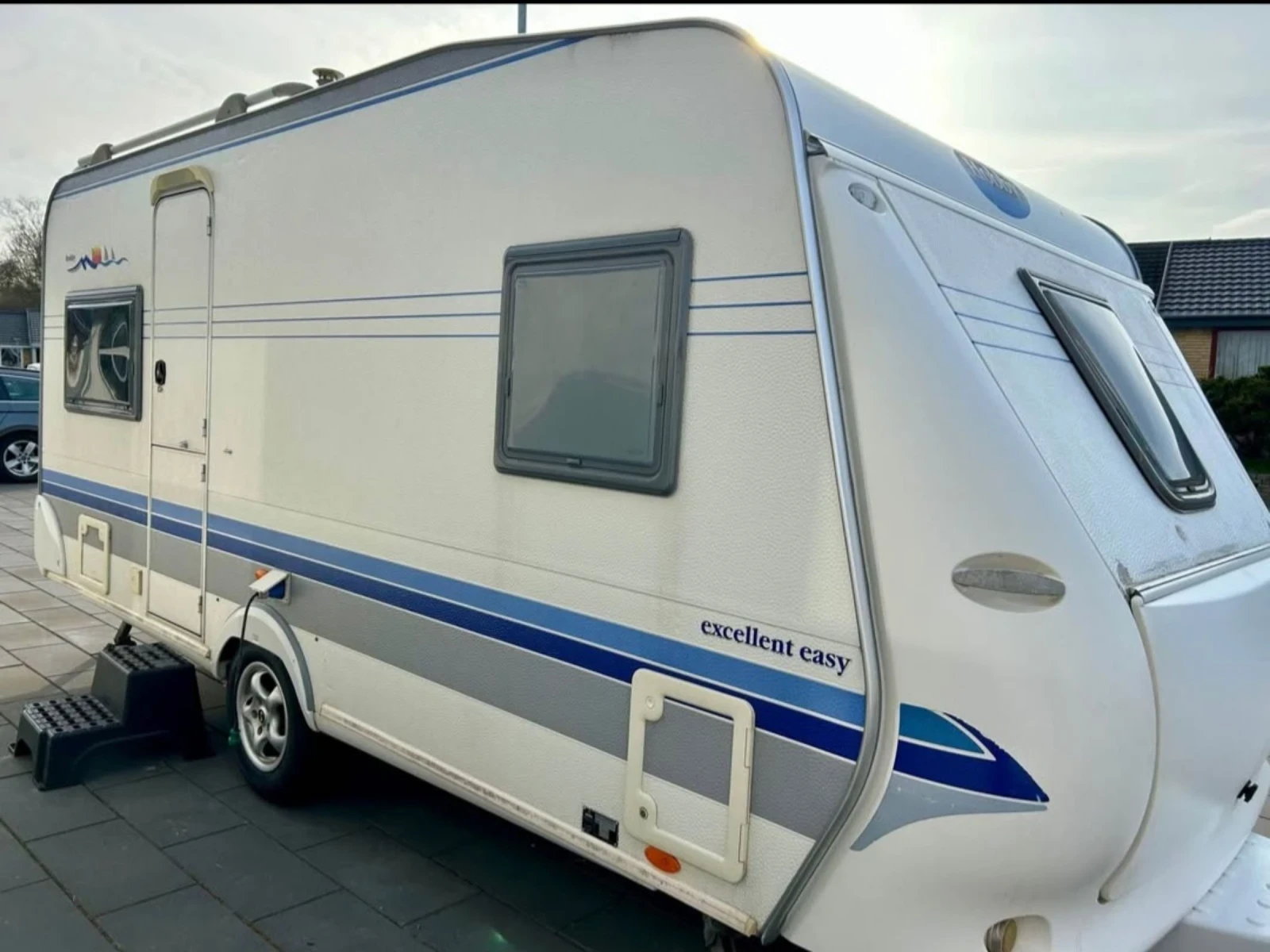 Каравана Hobby Excellent easy, снимка 2 - Каравани и кемпери - 53991330