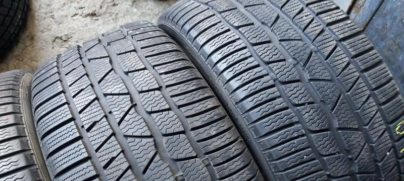 Гуми Зимни 255/40R18, снимка 3 - Гуми и джанти - 35125488