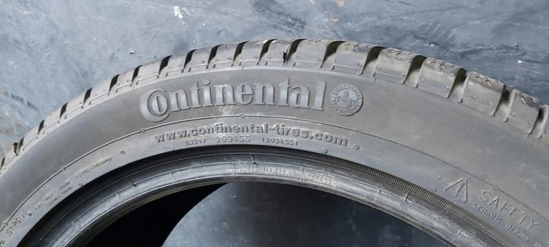 Гуми Зимни 255/40R18, снимка 6 - Гуми и джанти - 35125488