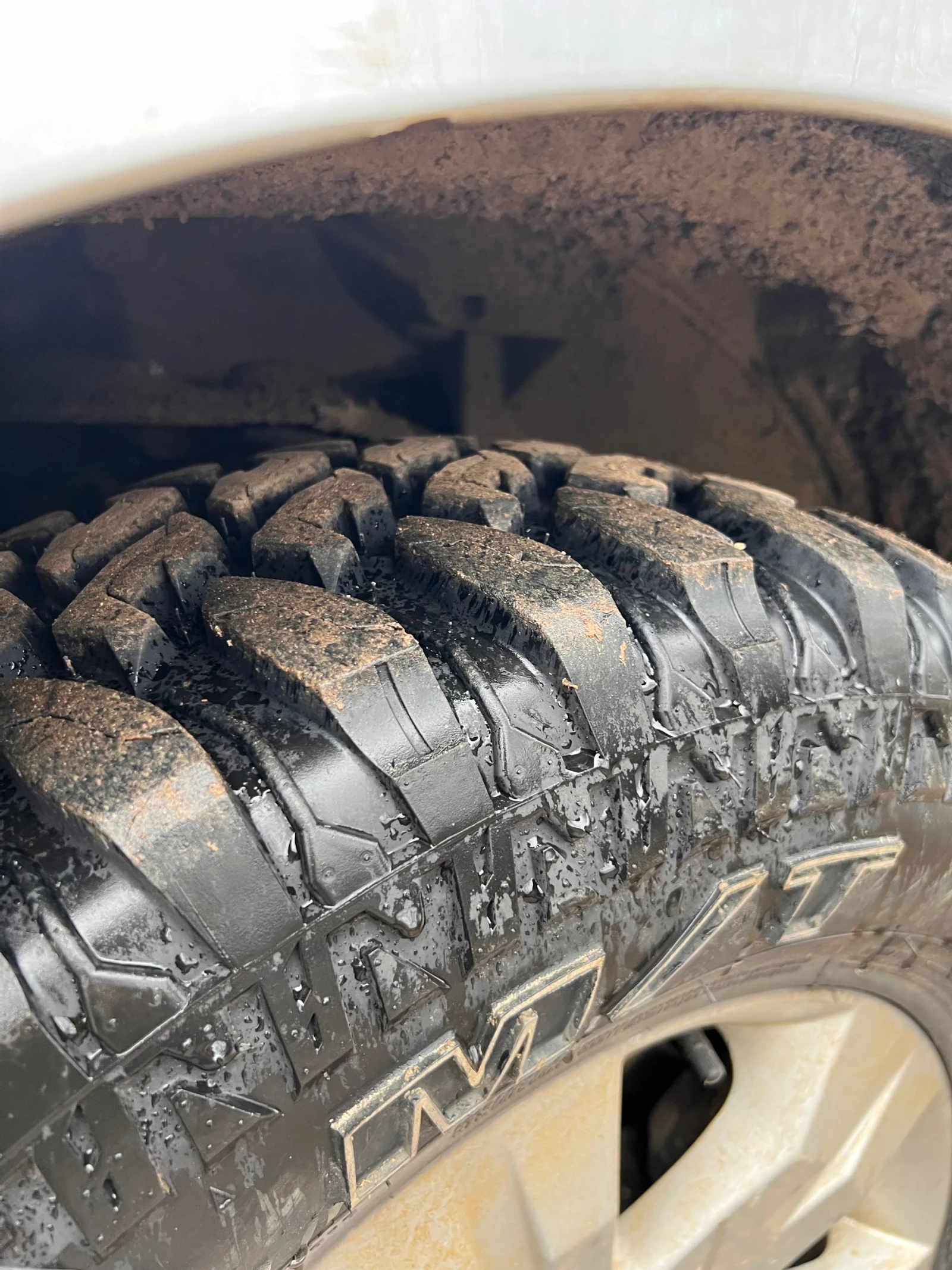 ���� � ������ 245/70R17 | Mobile.bg � ����������� 1