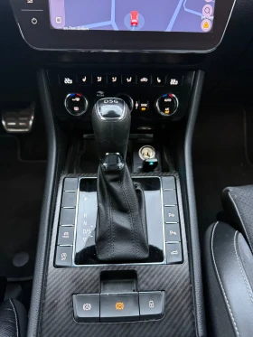 Skoda Superb Sportline Facelift Digital, снимка 14