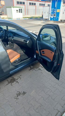 BMW 525, снимка 11 - Автомобили и джипове - 45018755
