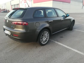 Alfa Romeo 159 sportwagon 1.9JTDм КЛИМАТРОНИК , снимка 4