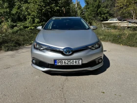     Toyota Auris 1.8Hybrid.112.!BI-LED.NAVI.KeylessGO.2-