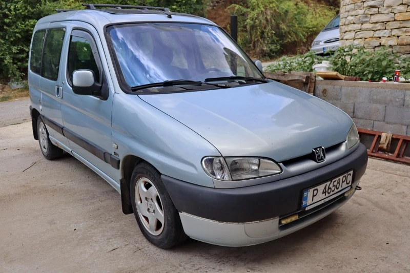 Peugeot Partner, снимка 2 - Автомобили и джипове - 47181792