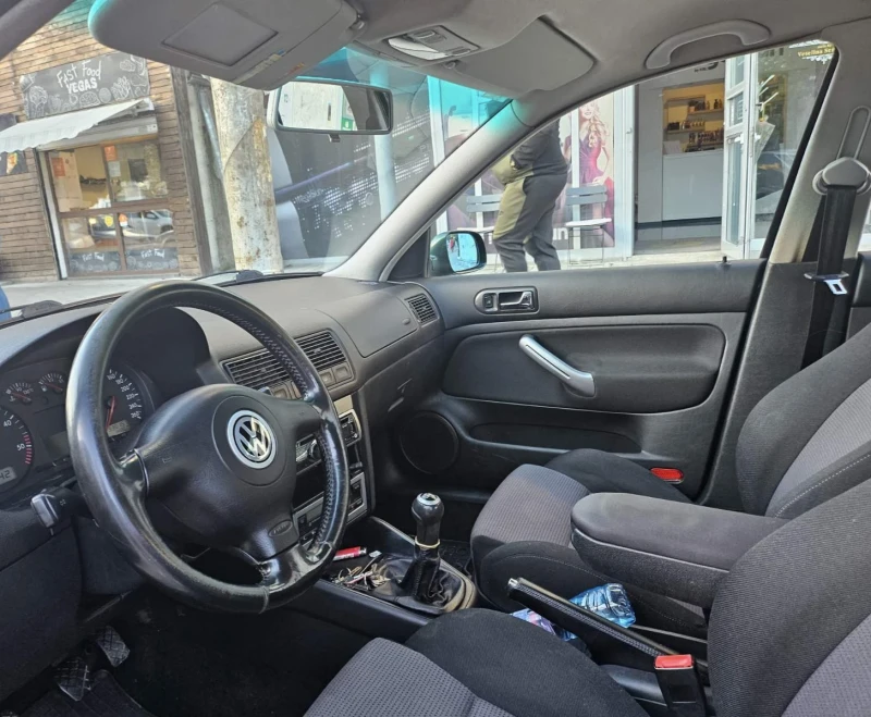 VW Golf, снимка 5 - Автомобили и джипове - 47411061