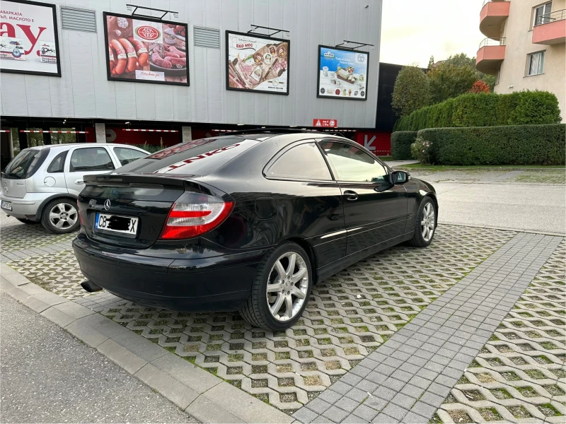 Mercedes-Benz C 200, снимка 3 - Автомобили и джипове - 47632713