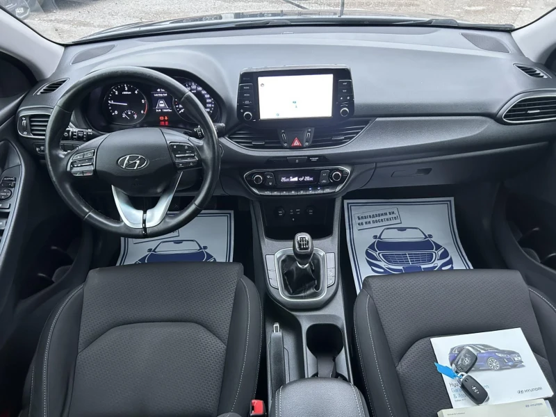 Hyundai I30 1.6 CRDI 110 * KEYLESS * DISTRONIC * CAMERA * , снимка 9 - Автомобили и джипове - 48358950