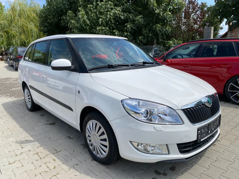 Skoda Fabia 62000км Автоматик, снимка 7 - Автомобили и джипове - 51484613