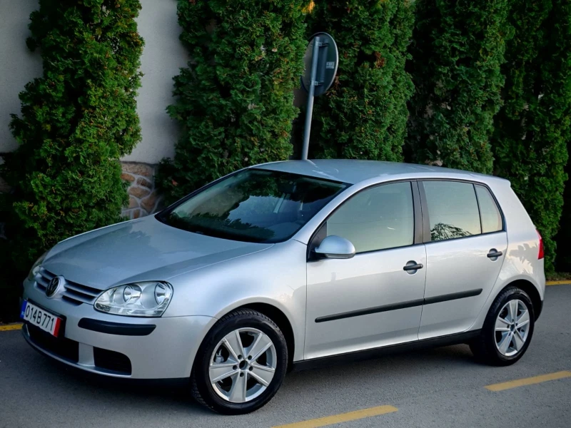 VW Golf 1.6, снимка 5 - Автомобили и джипове - 52140072