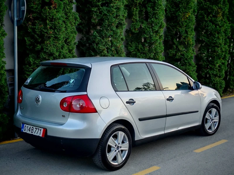 VW Golf 1.6, снимка 8 - Автомобили и джипове - 52140072