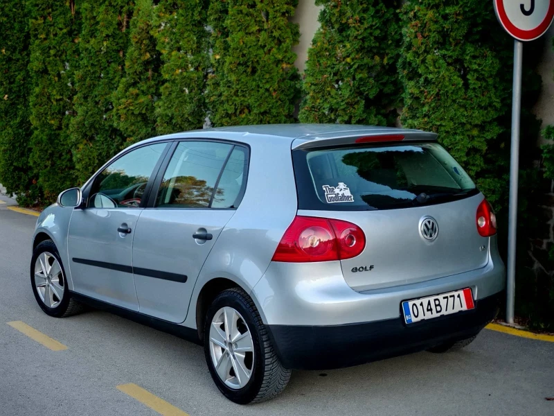 VW Golf 1.6, снимка 10 - Автомобили и джипове - 52140072