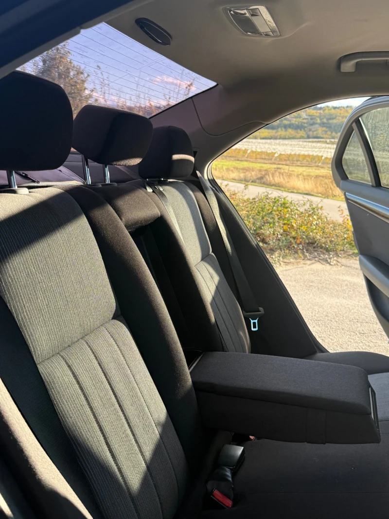 Mercedes-Benz C 320 AVANGARDE, снимка 9 - Автомобили и джипове - 52213762