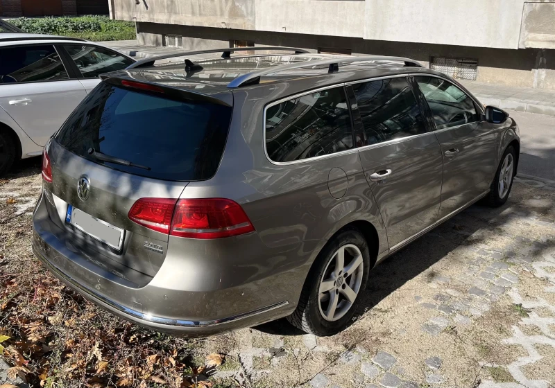 VW Passat Highline, снимка 5 - Автомобили и джипове - 52523113