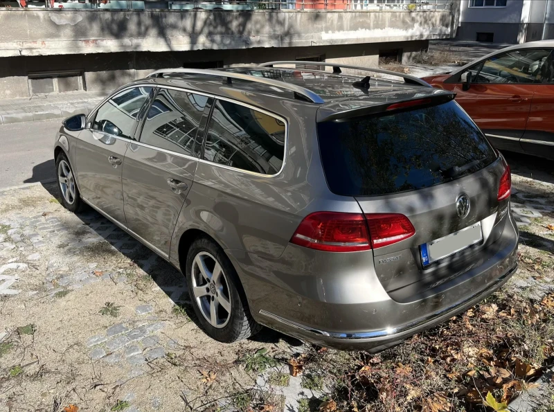 VW Passat Highline, снимка 6 - Автомобили и джипове - 52523113
