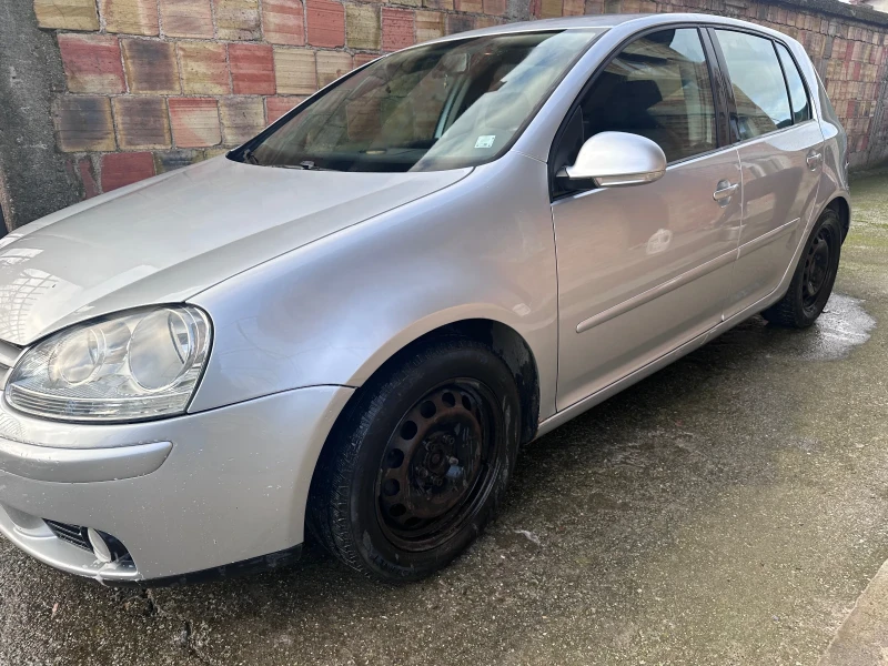 VW Golf 1.6, снимка 7 - Автомобили и джипове - 52904360