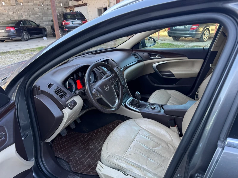 Opel Insignia, снимка 9 - Автомобили и джипове - 52926755