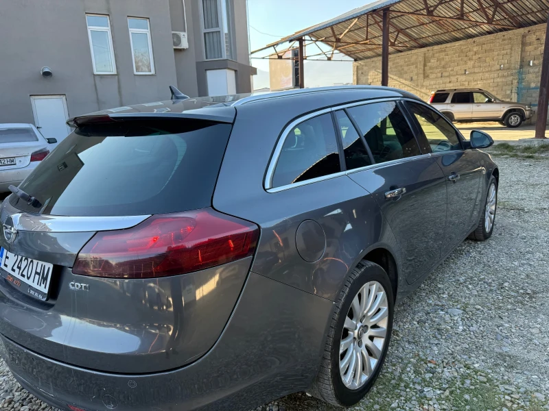 Opel Insignia, снимка 5 - Автомобили и джипове - 52926755