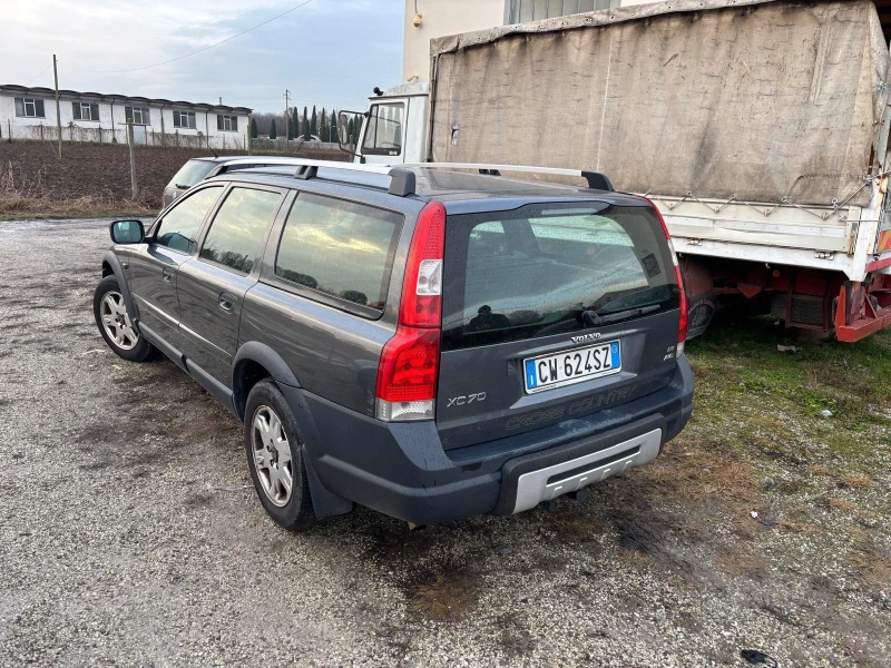 Volvo Xc70 2.4d, 163кс, 06г, 4x4, , Италия , снимка 8 - Автомобили и джипове - 53280229