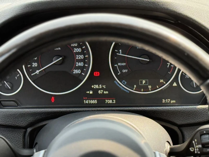 BMW 330 * М-Package* * HeadUp* AвтоКредит* (ЦЕНА ДО БГ), снимка 12 - Автомобили и джипове - 53433824