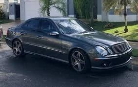 Mercedes-Benz E 55 AMG, снимка 1 - Автомобили и джипове - 49429628