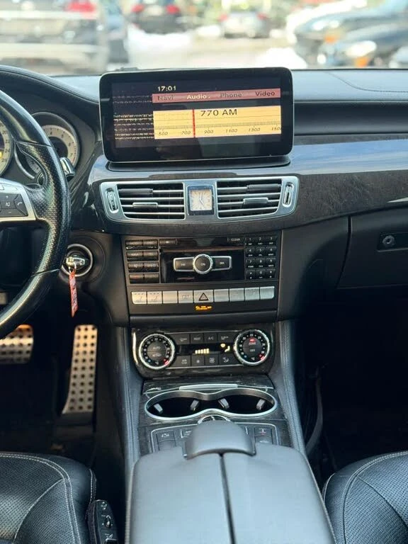 Mercedes-Benz CLS 550 4MATIC* HARMAN/KARDON* ПОДГРЕВ* ОБДУХВАНЕ* КАМЕРА, снимка 12 - Автомобили и джипове - 53799113