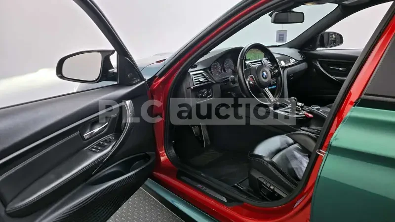 BMW M3 АВТОКРЕДИТ, снимка 10 - Автомобили и джипове - 55968191