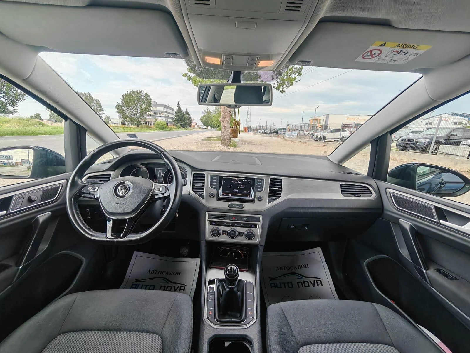 VW Golf Plus Sportsvan Регистриран - изображение 9