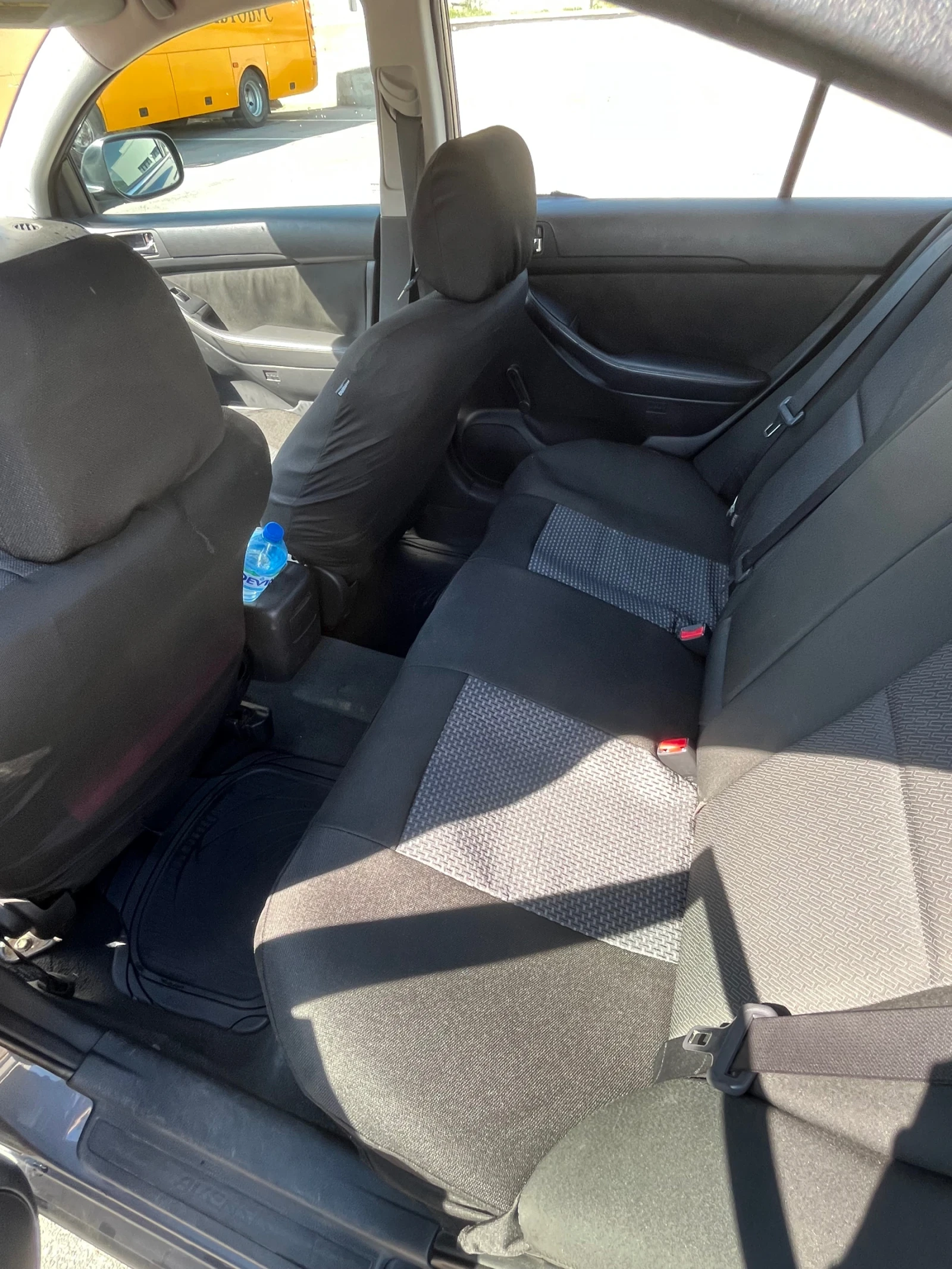 Toyota Avensis 1.6 + LPG - изображение 10